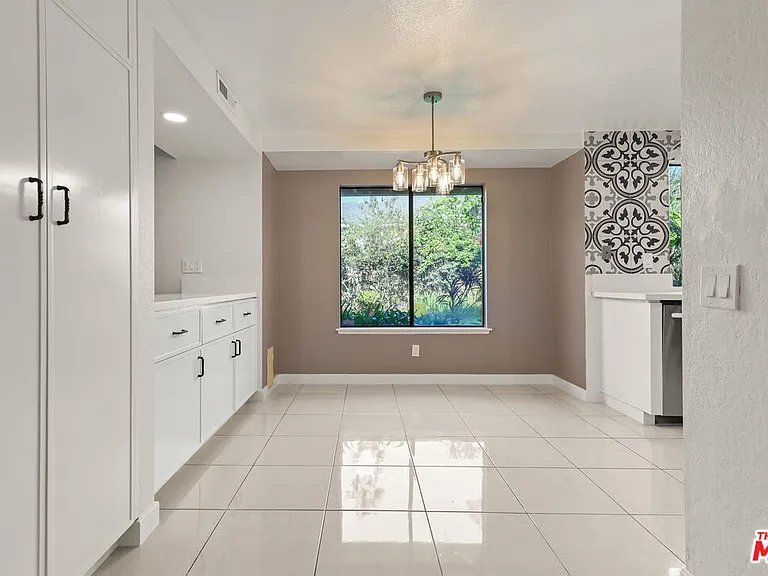 6501 Bradley Pl — Photo 11