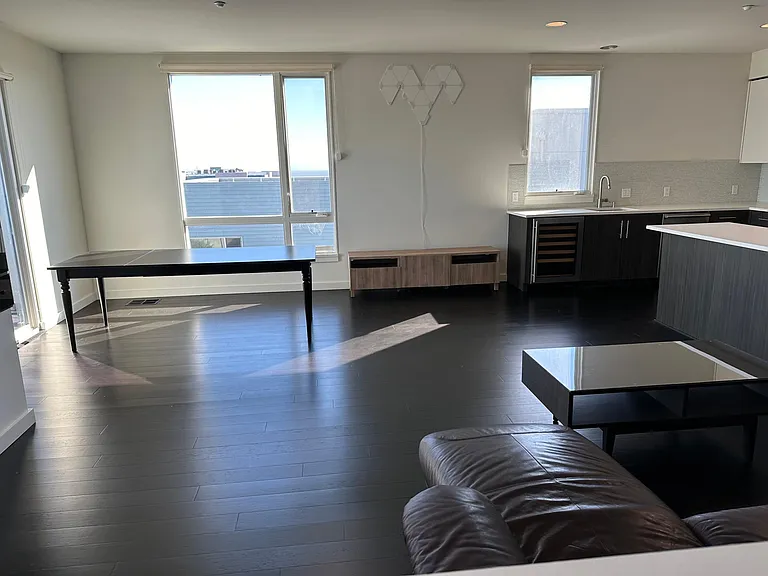 50 Jerrold Ave #409 — Photo 7