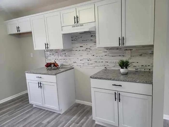 6140 E 3rd Ave — Photo 3