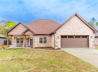 3212 Stonehenge Dr, Searcy, AR 72143
