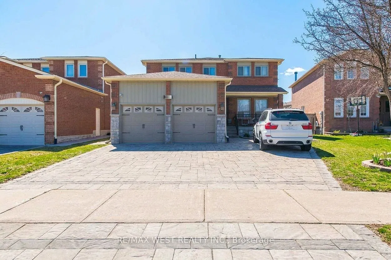 2 bed, $1,800 — Photo 1