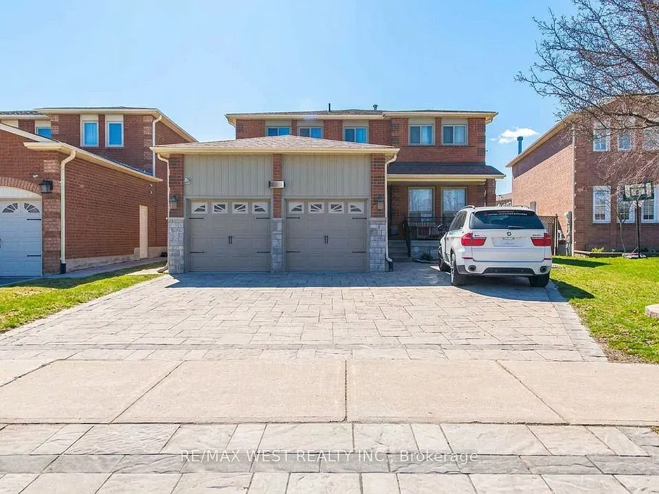 131 Bernard Ave #BASEMENT