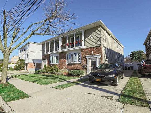 2nd image of 1553 208th Pl #1