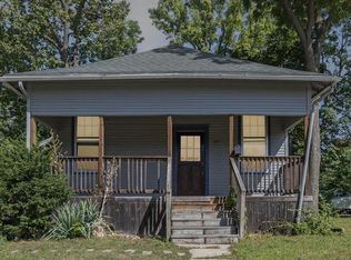 537 Sycamore Ln, East Lansing, MI 48823