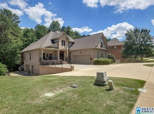 1088 Stoneykirk Rd, Pelham, AL 35124