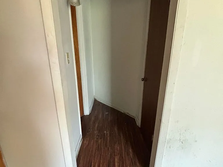 Feemster Lake Apartments — Photo 26