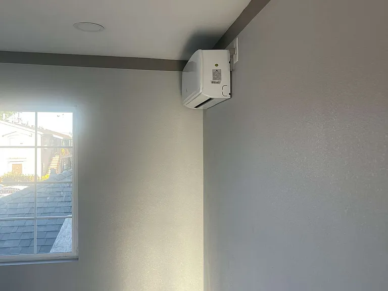 717 School Ave #4 — Photo 6