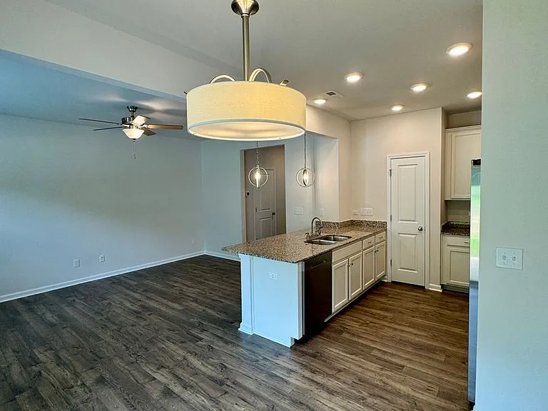 3794 Yorkshire Pl — Photo 6