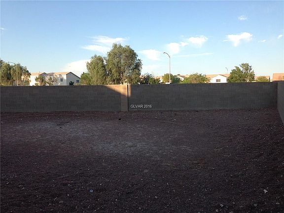 3rd image of 6024 River Belle St