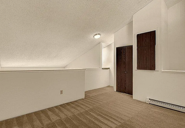 Highland Lofts — Photo 9