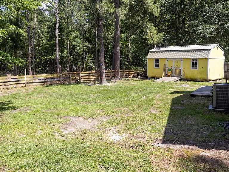 206 Blueberry Ct — Photo 4