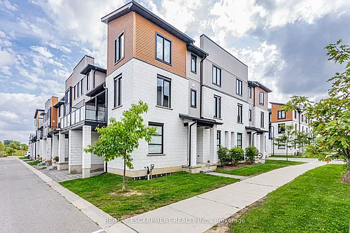 941 Manhattan Way Photo 1