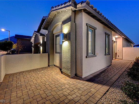 5th image of 11870 Star Grass Ave
