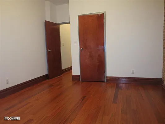 Rented by Citi Habitats | media 18