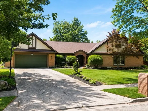 3955 Maple Grove Ln, Dayton, OH 45440