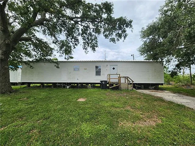 176 Penny Dee Dr — Photo 1
