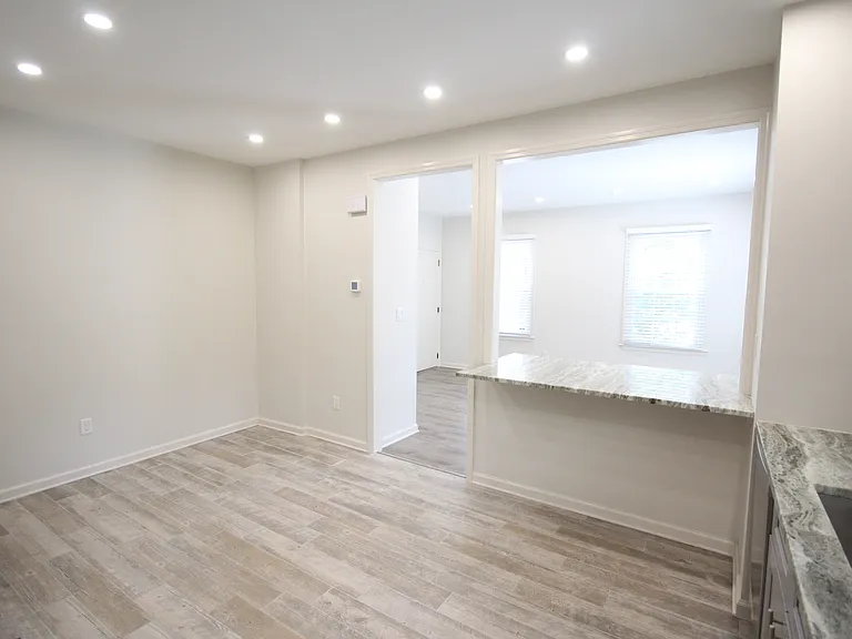 7 Princeton Ave #1 — Photo 27