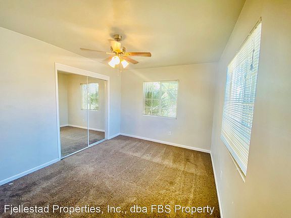 4th image of 4519 Terrace Dr