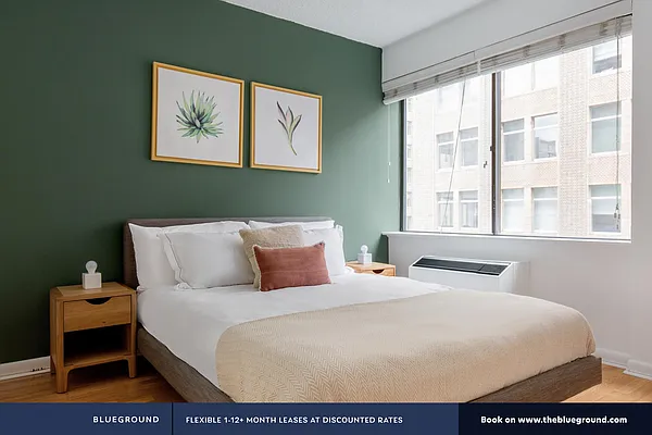 Rented by The Blueground | media 402