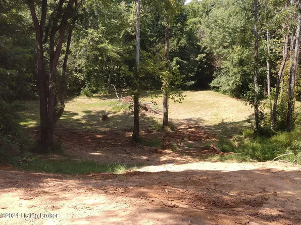 67 Ricky Dr, Shepherdsville, KY 40165