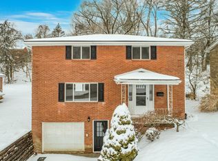25 Nancy Dr, Pittsburgh, PA