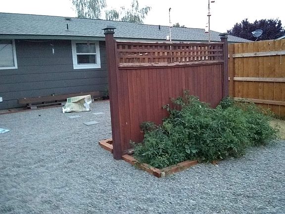 5th image of 239 Blossom Dr