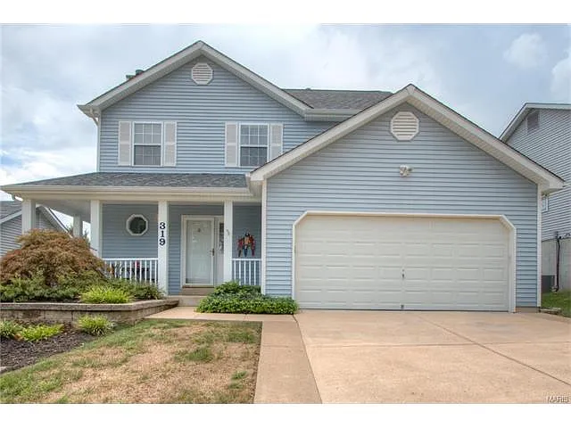 319 Wynstay Ave photo 1