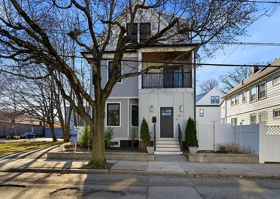 28 Cherry St #28