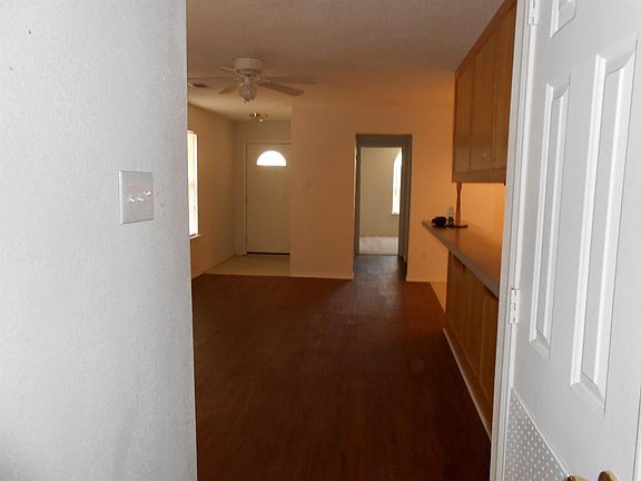4th image of 5613 Grinnell St