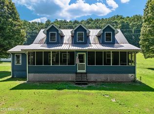 110 Halcomb Dr, Kingston, TN 37763