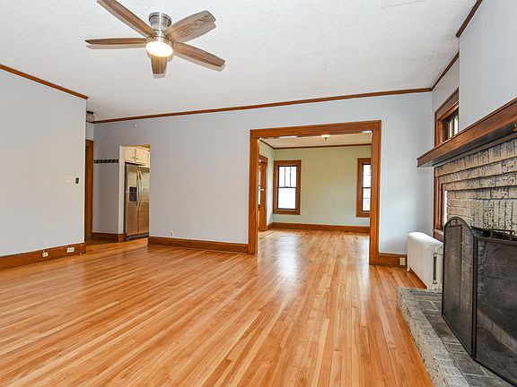 3rd image of 3900 Sheridan Ave S #2