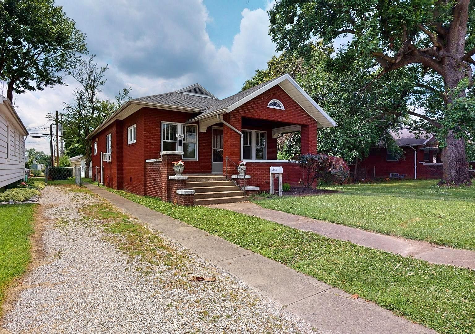 2562 Stringtown Rd, Evansville, IN 47711 Zillow
