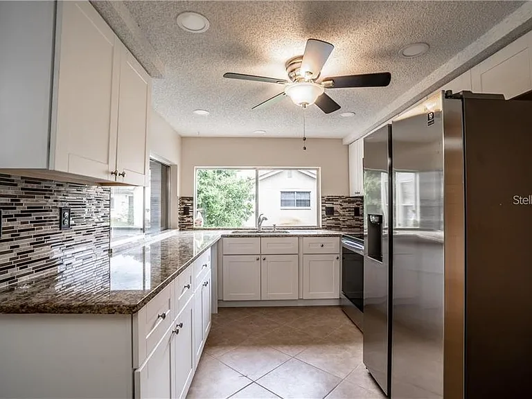 12217 Buttonwood Row — Photo 3