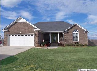 15769 Lapington Rd, Athens, AL 35614