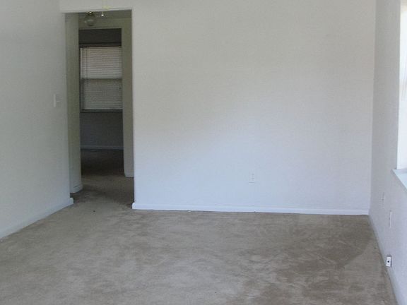 5th image of 5510 River Forest Dr