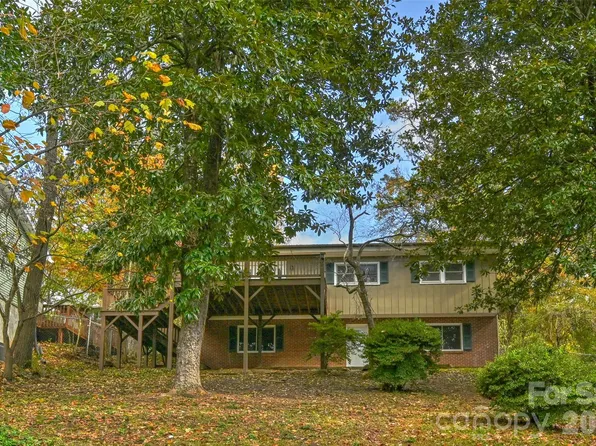 22 E Shore Dr, Asheville, NC 28805