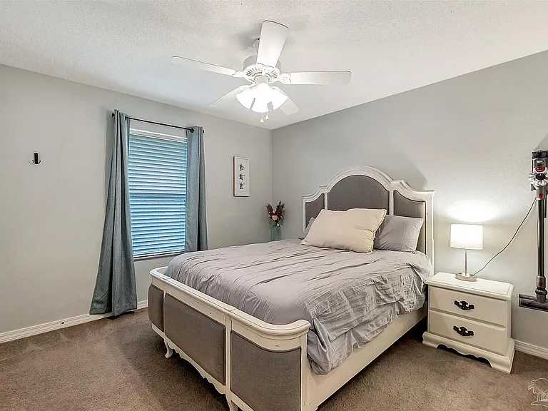 4658 Canter Row — Photo 21