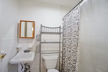 Rented by Best Apartments North Inc