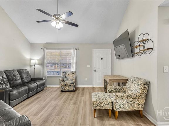3rd image of 101 Brittany Lane