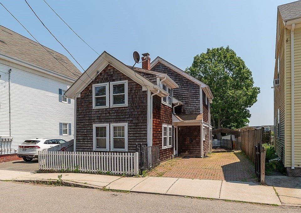 1st image of 7 Derby St #0