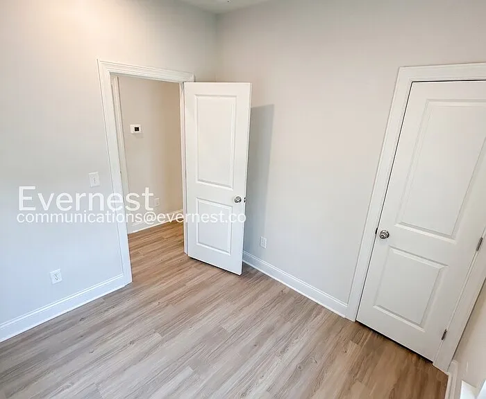 106 Elwood St — Photo 12