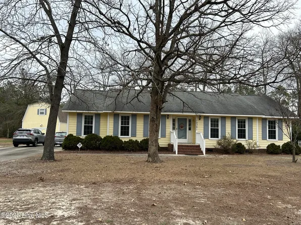 12381 Colinwood Circle, Laurinburg, NC 28352