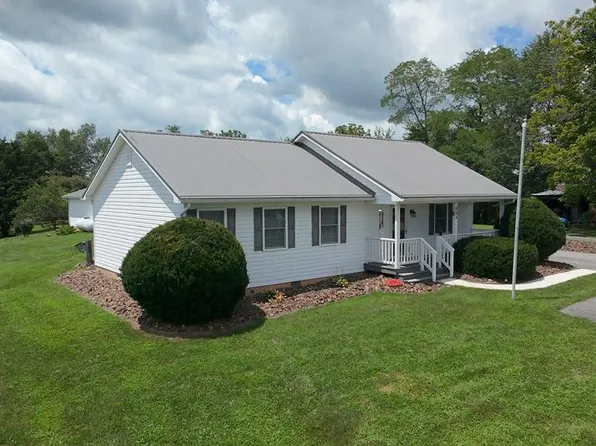 564 Shuler Hollow Rd, Chilhowie, VA 24319