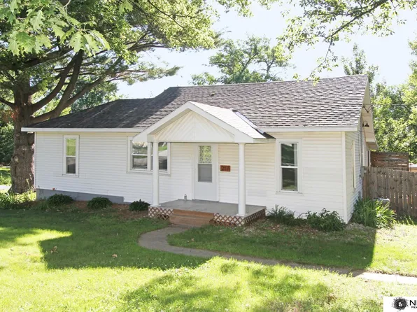 217 N 2nd St, Ceresco, NE 68017