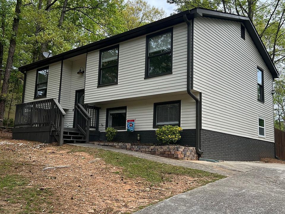 1st image of 3254 Newcastle Way