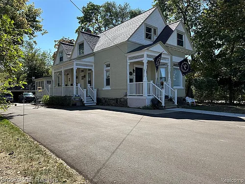 14 W Burdick St Photo 1