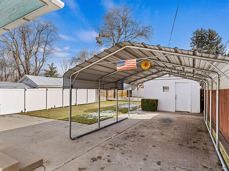 3480 Ogden Ave — Photo 29