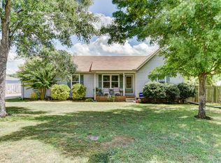 1846 Cromwell Dr, Murfreesboro, TN 37128