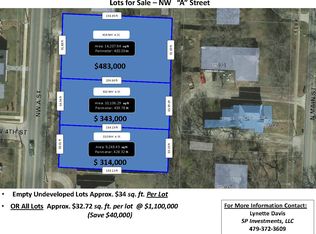 402 NW A St, Bentonville, AR 72712