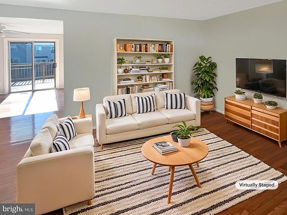 2nd image of 6631 Rockleigh Way